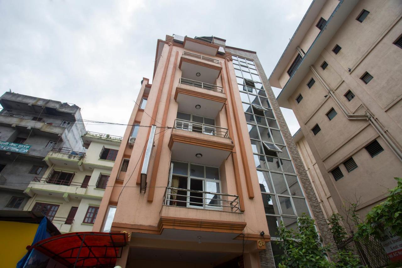 Oyo 161 Ram Janaki Hotel Katmandou Extérieur photo