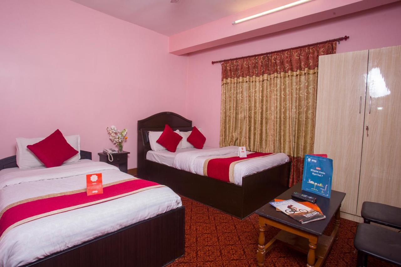 Oyo 161 Ram Janaki Hotel Katmandou Extérieur photo
